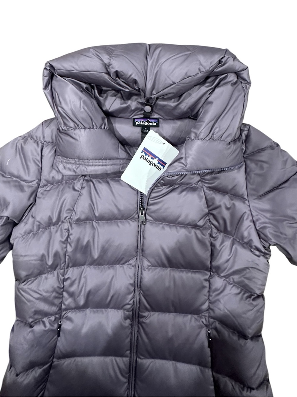 Patagonia Women’s Downtown Jacket 100% Traceable Duck Down Size M NWT - Picture 4 of 8